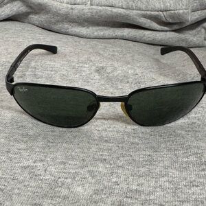 Ray-Ban Sunglasses RB 3163 Sleek green lenses G-15 Oval Metal Italy